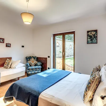 Villa Caruso With Private Pool *